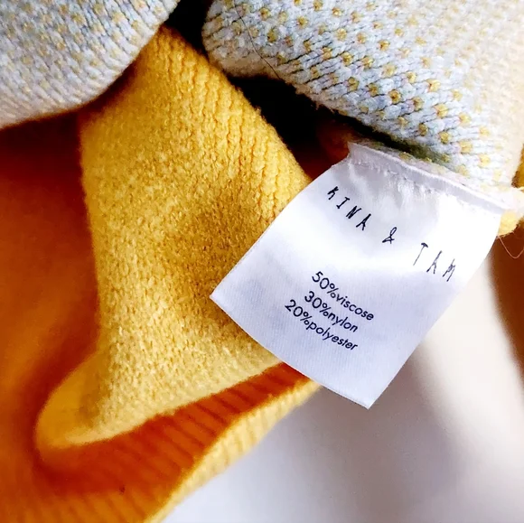 Kina & Tam Colorful Floral Women's Sweater - Picture 5 of 5